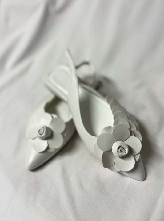 Ballerina con Fiore White