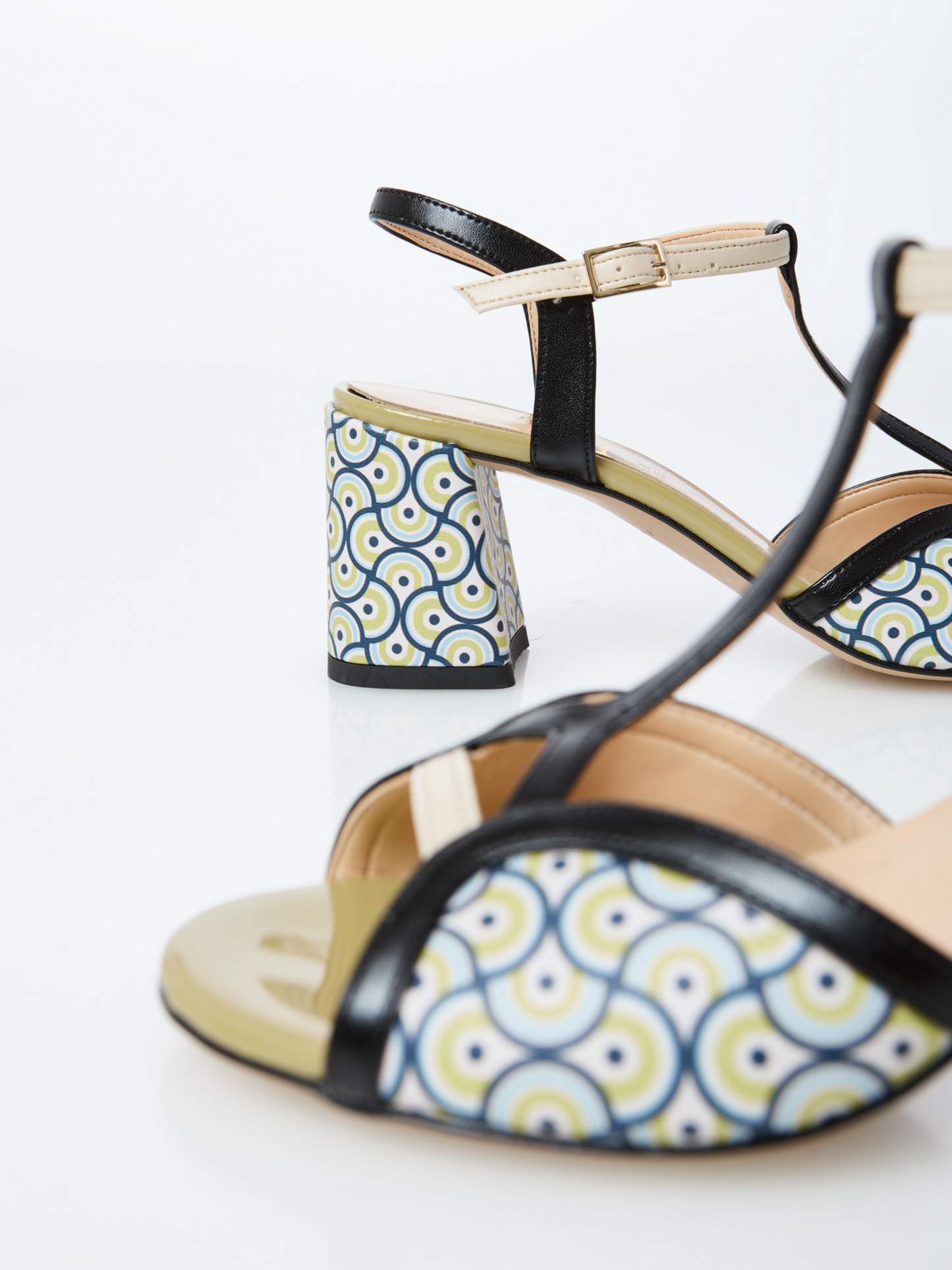 Sandali Shanti Ovyè Blu-Nero-Beige