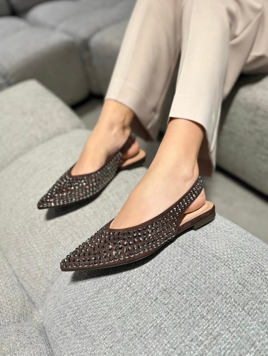 Ballerina Elsa Brown