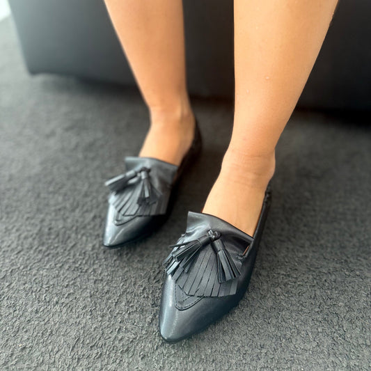 Ballerina Alessandra Black