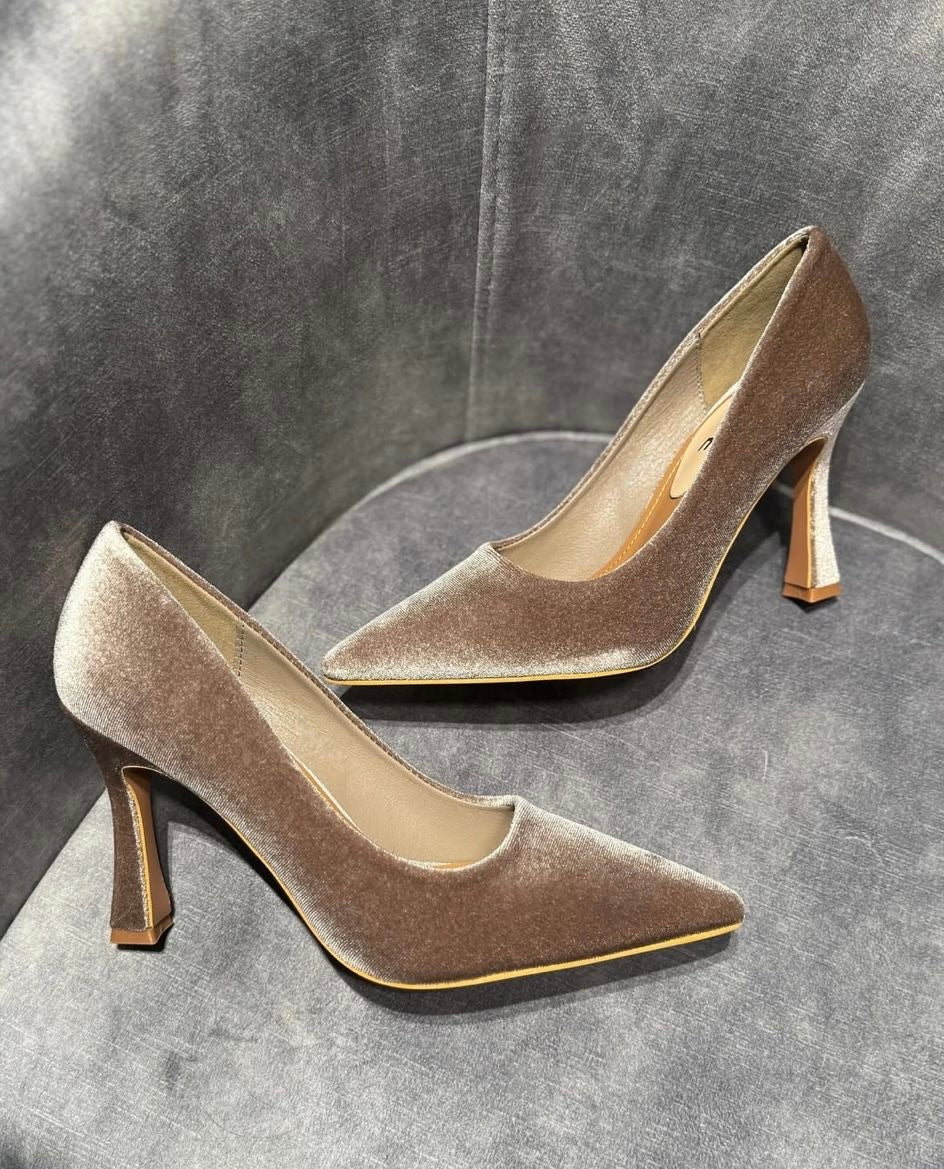 Decolletè VB51357 Velluto Beige