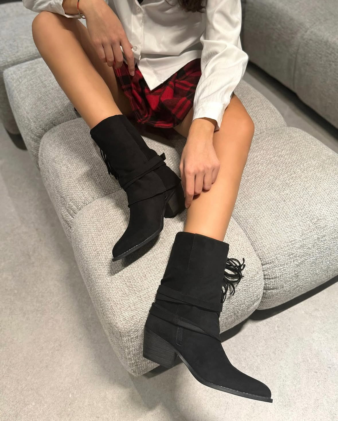 Stivaletto Nima Camoscio Black