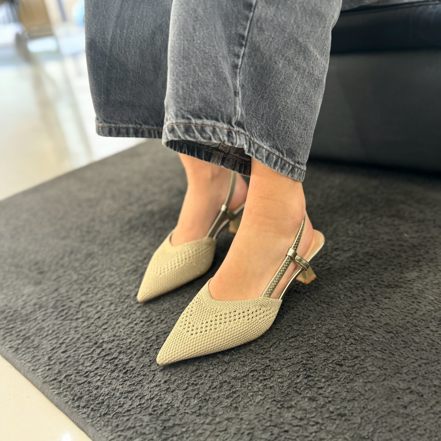 Slingback Sally Gold