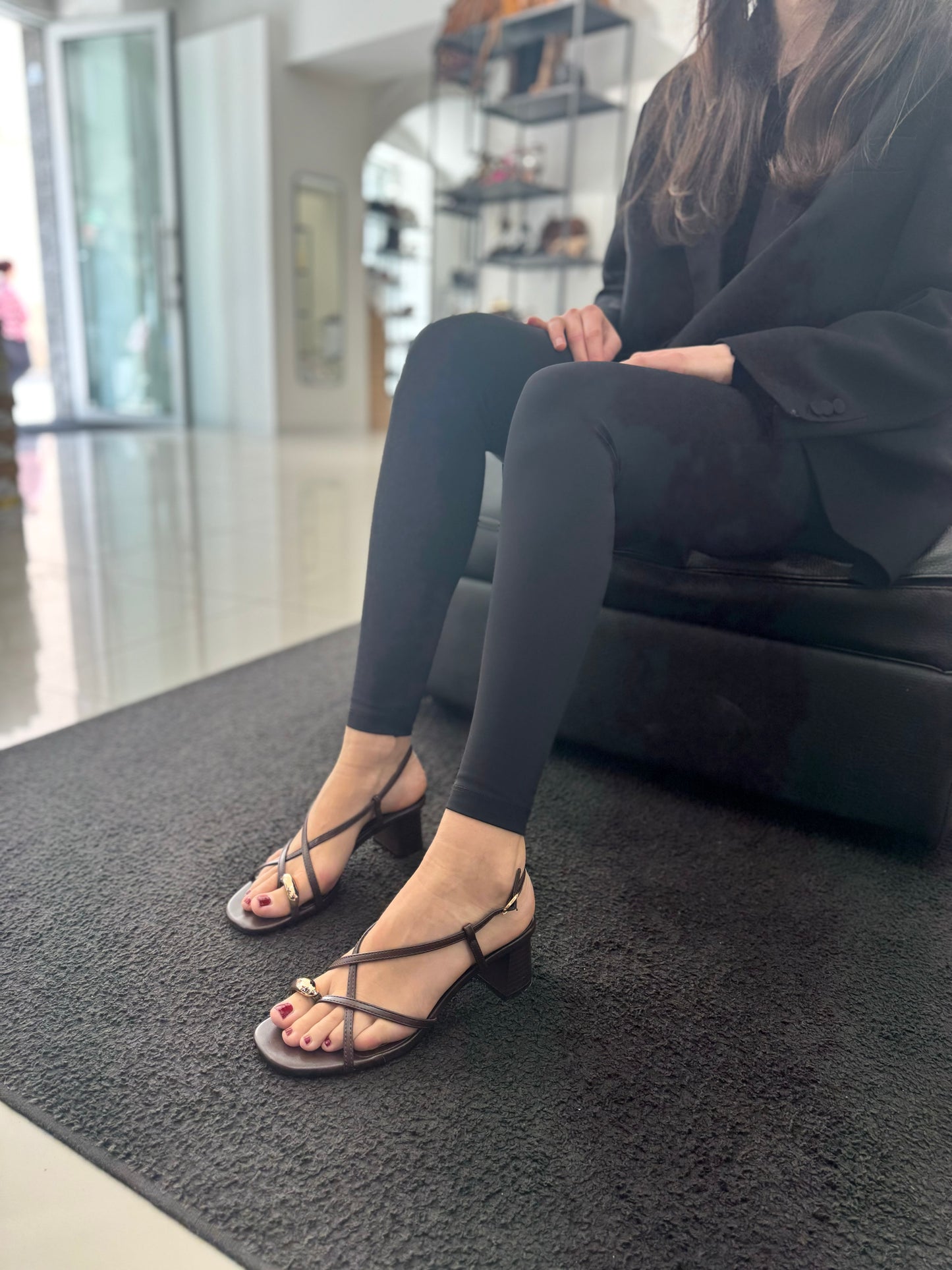 Sandali Melbourne Brown
