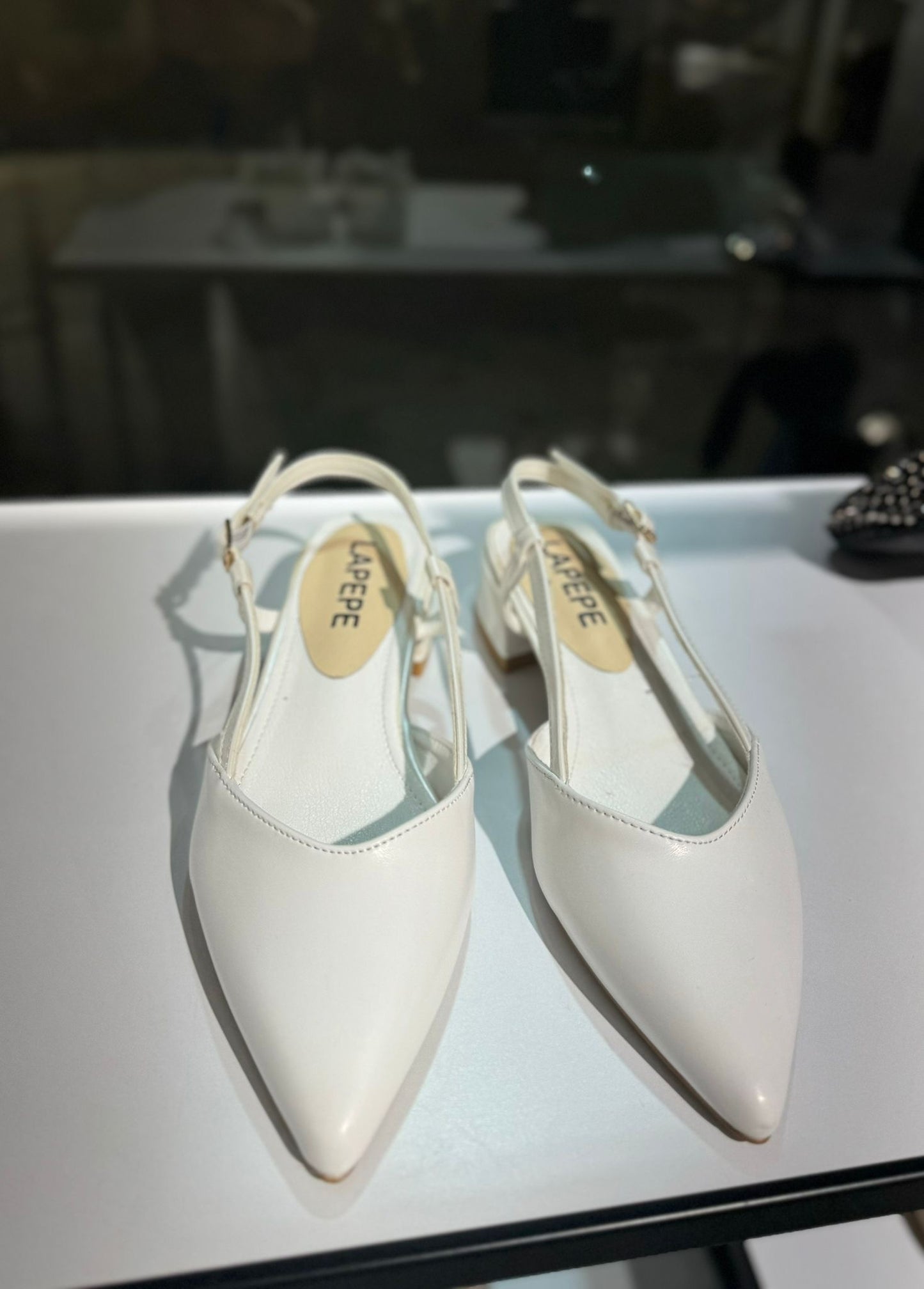 Ballerina Moana White