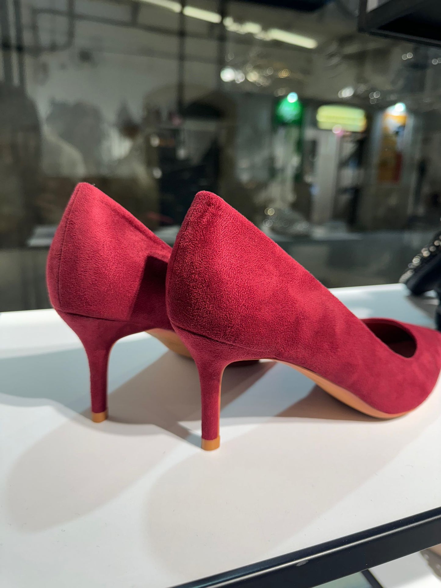 Decolletè H702 Camoscio Wine