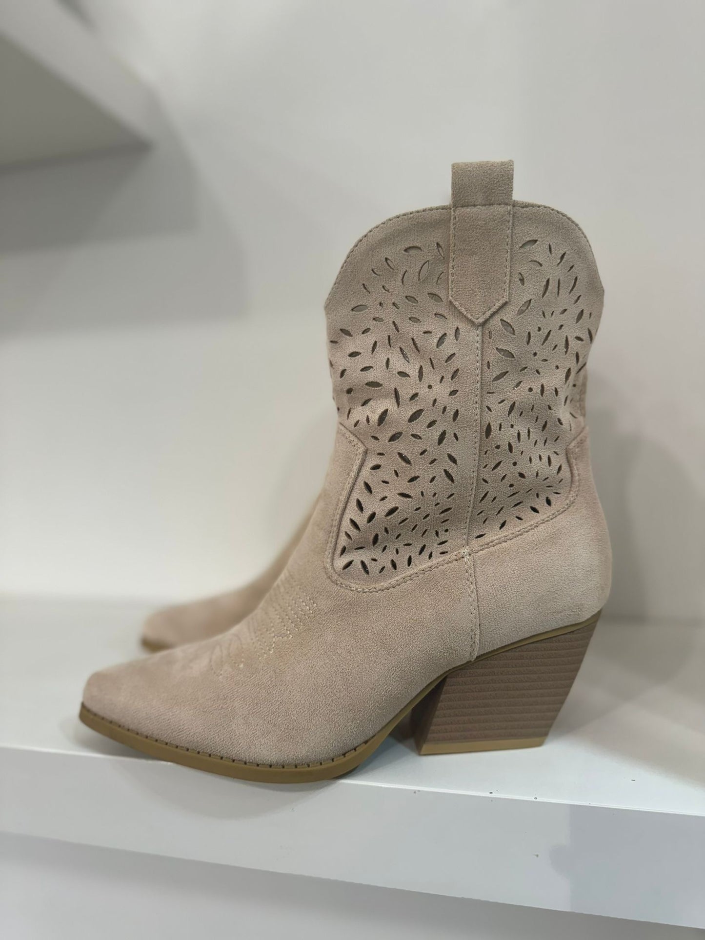 Stivaletto 2L9A Beige