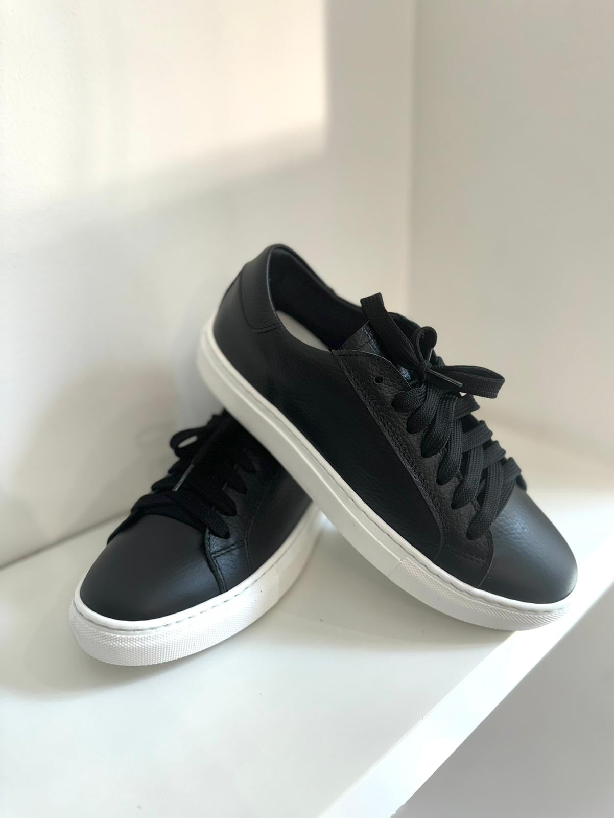 Sneakers Vera Pelle Bottolato Nero