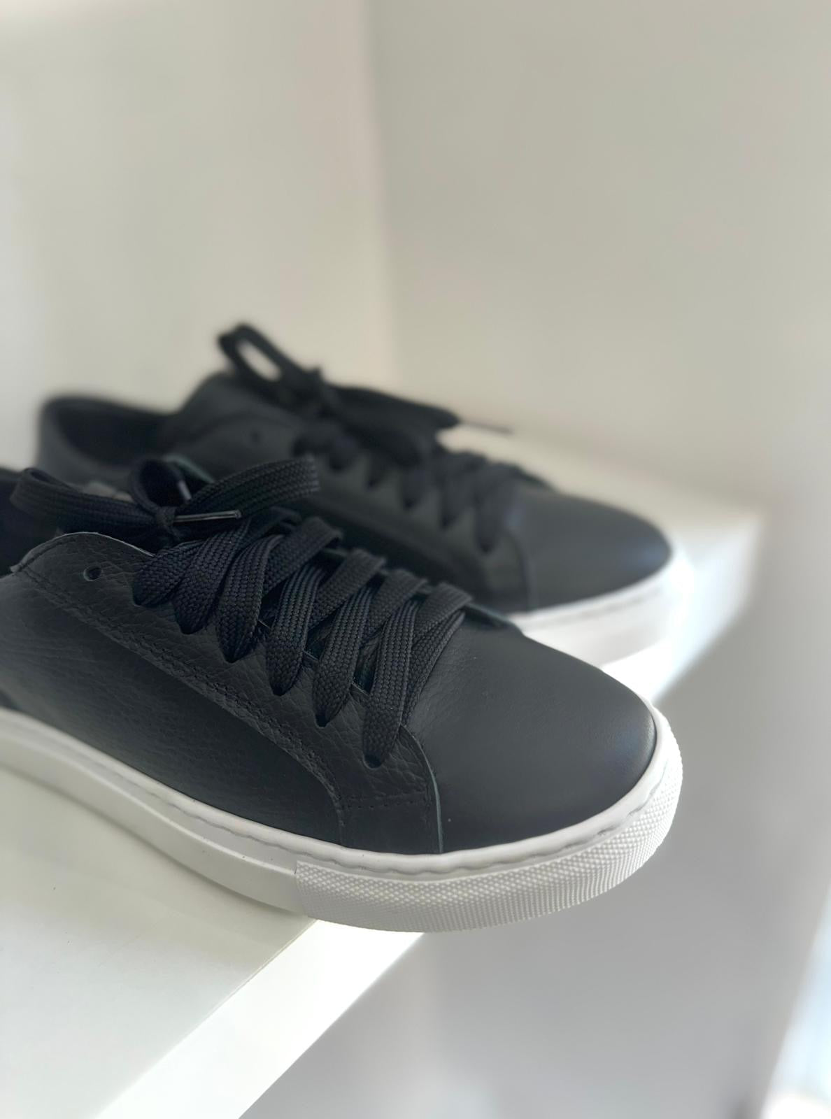 Sneakers Vera Pelle Bottolato Nero
