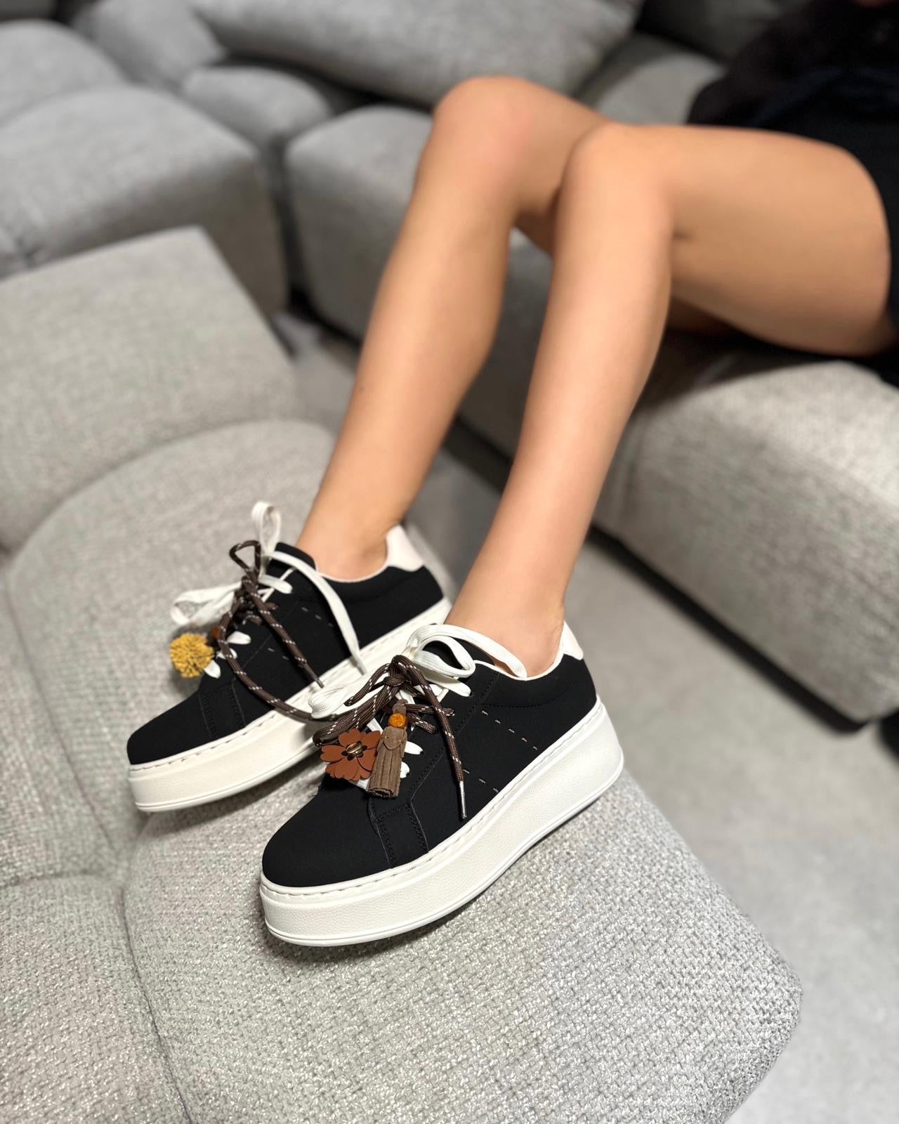 Sneakers Carla Black
