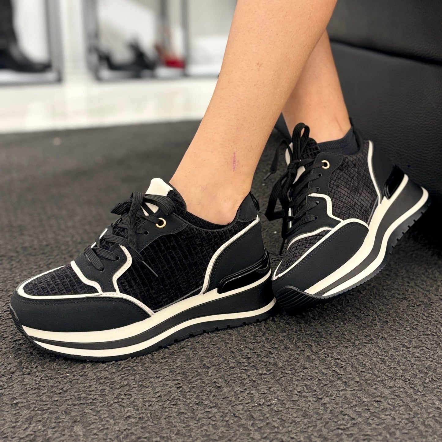 Sneakers Diana Black
