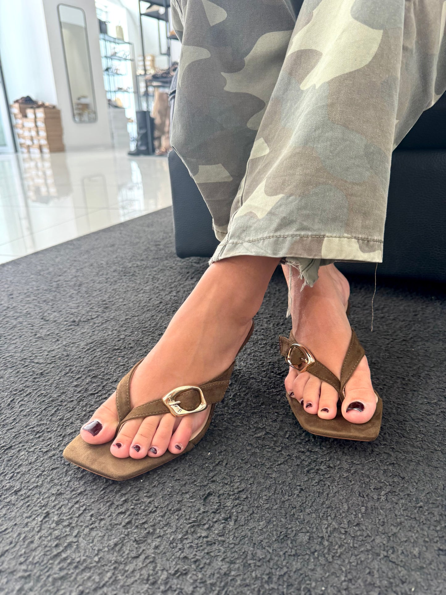 Sandali Hivaoa Brown