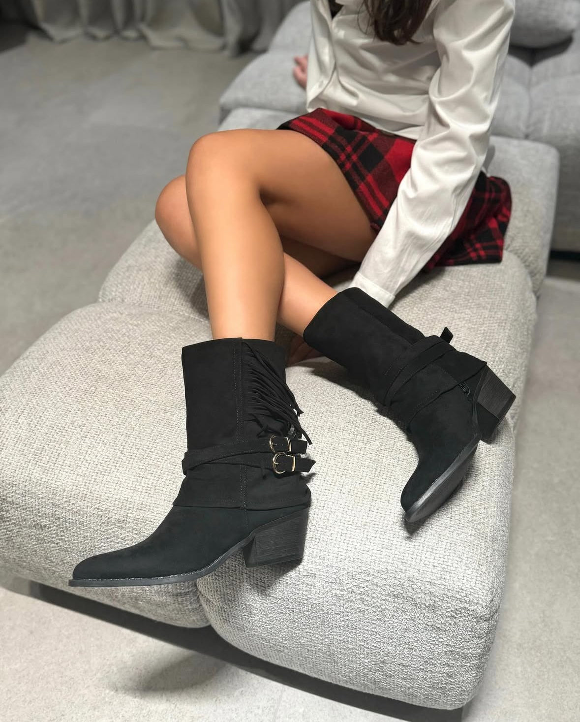 Stivaletto Nima Camoscio Black