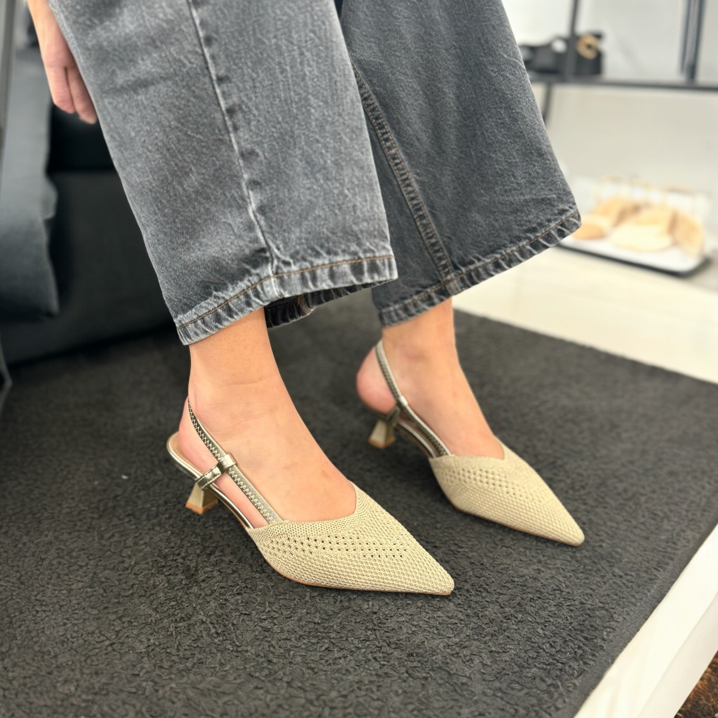 Slingback Sally Gold
