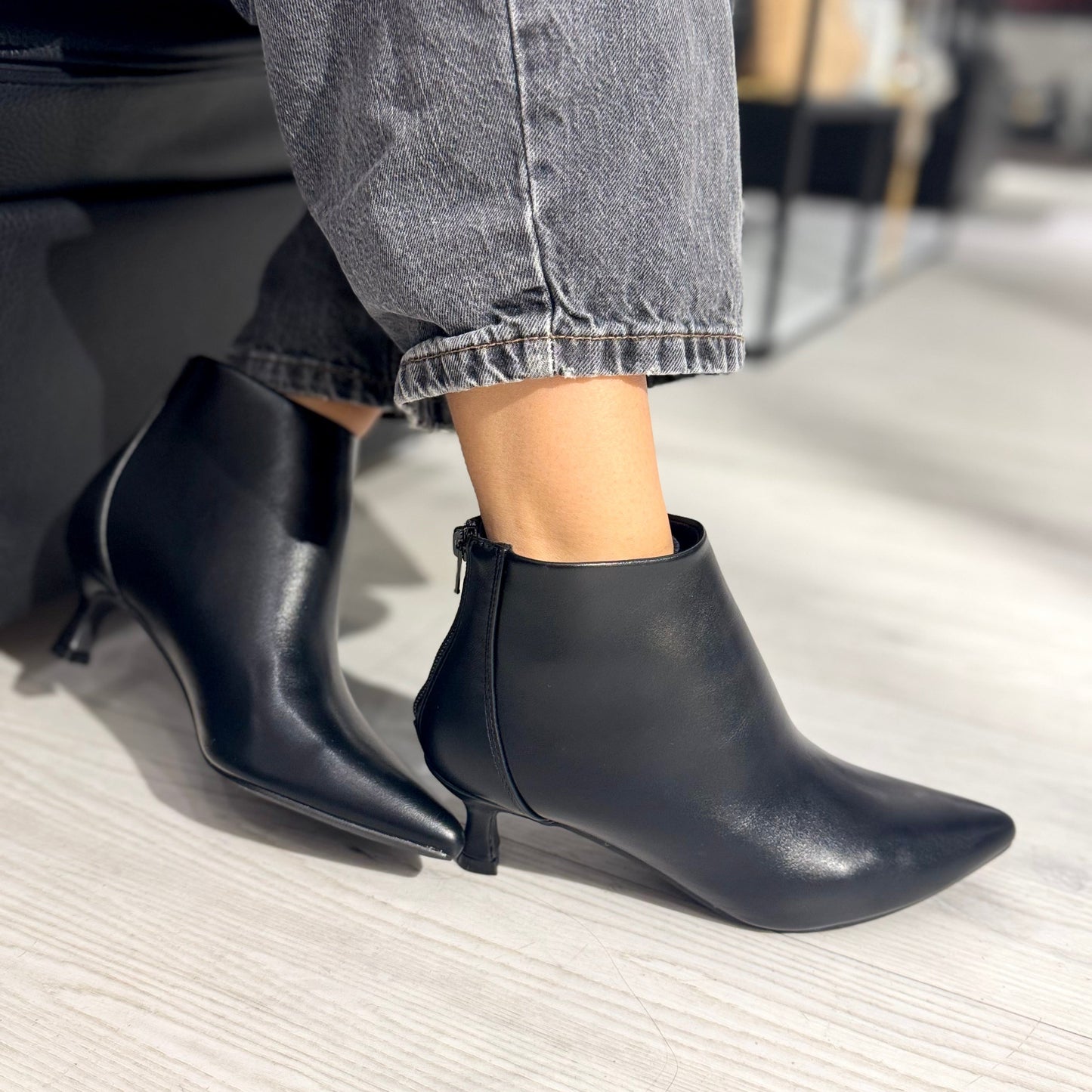 Stivaletto Xela Black